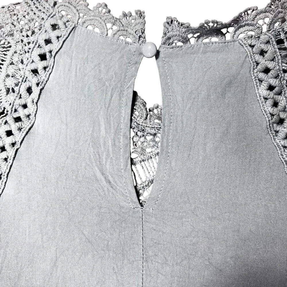 FSL Apparel Green Crochet Lace Yoke Sleeveless Tunic Blouse Top Button Closure - Picture 5 of 12